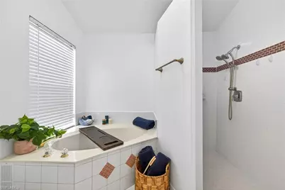 390 Saint Andrews Blvd, Naples, FL 34113 - Photo 19