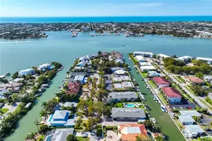 1417 Chesapeake Ave, Naples, FL 34102 - Photo 3