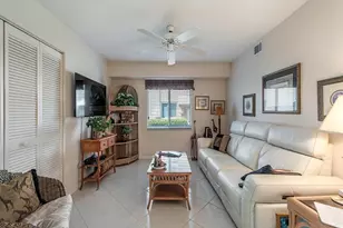 5932 Cranbrook Way, Naples, FL 34112 - Photo 5