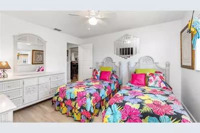 228 NW 12th Ln, Cape Coral, FL 33993 - Photo 27