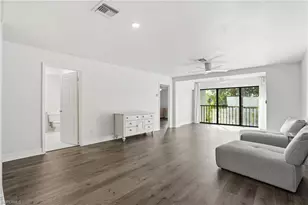 1604 Spoonbill Ln, Naples, FL 34105 - Photo 5