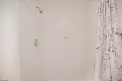 4635 Bayshore Dr #P7, Naples, FL 34112 - Photo 9