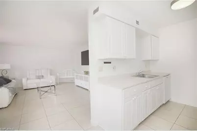 4635 Bayshore Dr #P7, Naples, FL 34112 - Photo 21