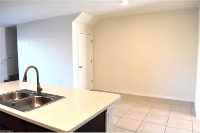 15062 Wildflower Cir, Naples, FL 34119 - Photo 5