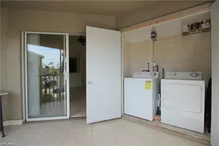 194 Santa Clara Dr, Naples, FL 34104 - Photo 13