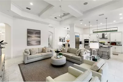 7509 Lantana Cir, Naples, FL 34119 - Photo 3