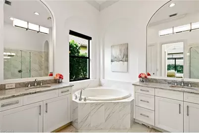 7509 Lantana Cir, Naples, FL 34119 - Photo 19