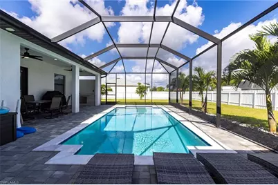 1005 NE 9th Ter, Cape Coral, FL 33909 - Photo 35