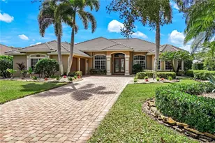 4568 Merganser Ct, Naples, FL 34119 - Photo 3