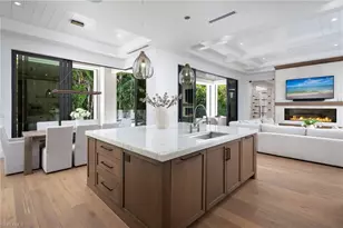 3636 Crayton Rd, Naples, FL 34103 - Photo 13