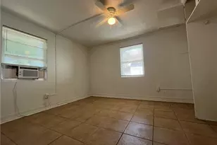 76 Crescent Lake Dr, North Fort Myers, FL 33917 - Photo 9