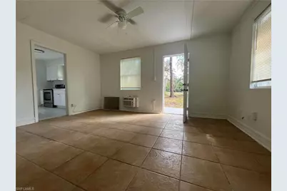 76 Crescent Lake Dr, North Fort Myers, FL 33917 - Photo 7