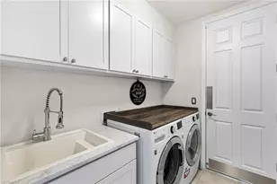 14683 Edgewater Cir, Naples, FL 34114 - Photo 23