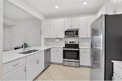 2821 Citrus St, Naples, FL 34120 - Photo 3