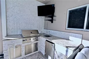 2855 Coach House Way, Naples, FL 34105 - Photo 37