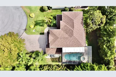 2855 Coach House Way, Naples, FL 34105 - Photo 3