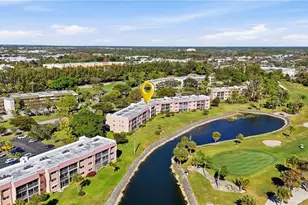 300 Forest Lakes Blvd, Naples, FL 34105 - Photo 1