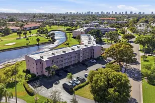 300 Forest Lakes Blvd, Naples, FL 34105 - Photo 21