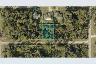 915 Abbey St E, Lehigh Acres, FL 33974 - Photo 1