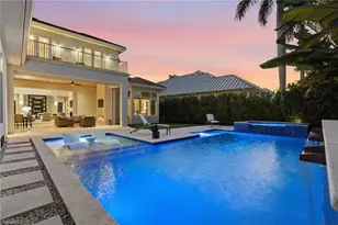 725 Harbour Dr, Naples, FL 34103 - Photo 45