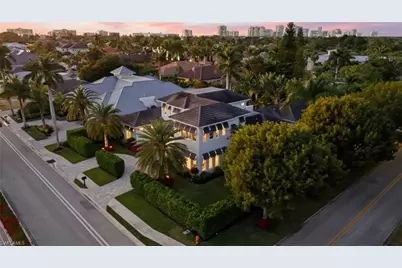 725 Harbour Dr, Naples, FL 34103 - Photo 3