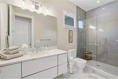 725 Harbour Dr, Naples, FL 34103 - Photo 23