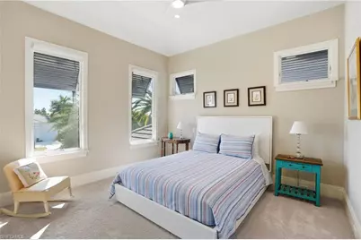 725 Harbour Dr, Naples, FL 34103 - Photo 29