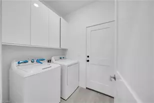 828 Genoa Ave S, Lehigh Acres, FL 33974 - Photo 25