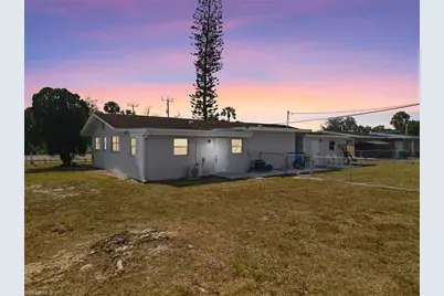 4375 Golden Gate Pkwy, Naples, FL 34116 - Photo 5