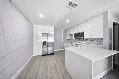 4375 Golden Gate Pkwy, Naples, FL 34116 - Photo 9