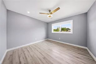 4375 Golden Gate Pkwy, Naples, FL 34116 - Photo 15