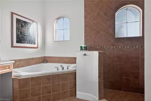 12095 Wicklow Ln, Naples, FL 34120 - Photo 17