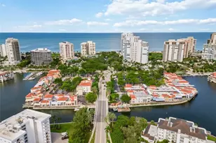 4022 Belair Ln, Naples, FL 34103 - Photo 37