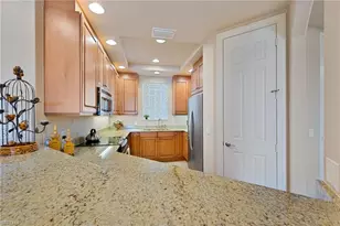 580 El Camino Real, Naples, FL 34119 - Photo 5