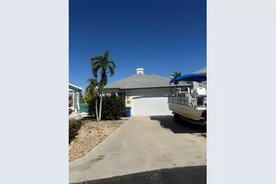 6062 Waterway Bay Dr, Fort Myers, FL 33908 - Photo 3