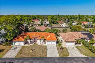 11258 San Sebastian Ln, Bonita Springs, FL 34135 - Photo 3