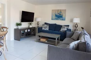 550 Broad Ave S, Naples, FL 34102 - Photo 13