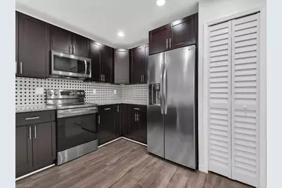 5620 Foxlake Dr, North Fort Myers, FL 33917 - Photo 7