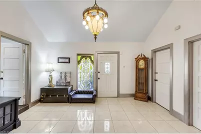 1321 Donna Dr, Fort Myers, FL 33919 - Photo 5