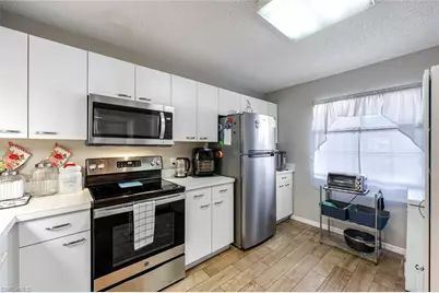 7750 Jewel Ln #103, Naples, FL 34109 - Photo 7