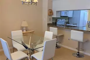 290 Naples Cove Dr, Naples, FL 34110 - Photo 9