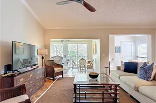 106 Siena Way, Naples, FL 34119 - Photo 9