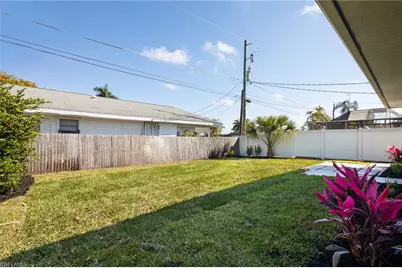 729 103rd Ave N, Naples, FL 34108 - Photo 27