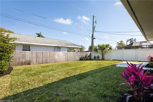 729 103rd Ave N, Naples, FL 34108 - Photo 27