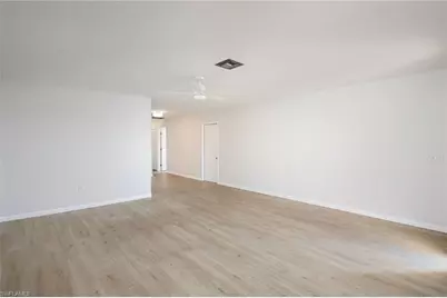 729 103rd Ave N, Naples, FL 34108 - Photo 9