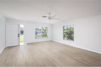 729 103rd Ave N, Naples, FL 34108 - Photo 5