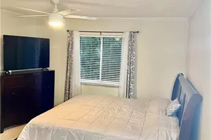 3011 Sandpiper Bay Cir, Naples, FL 34112 - Photo 9