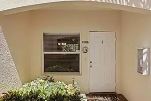 1096 Woodshire Ln, Naples, FL 34105 - Photo 3