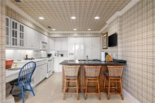 4500 Gulf Shore Blvd N, Naples, FL 34103 - Photo 21