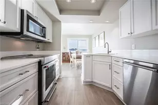 1302 Chesapeake Ave, Naples, FL 34102 - Photo 17